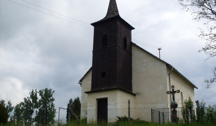 Kostoly a starý mlyn